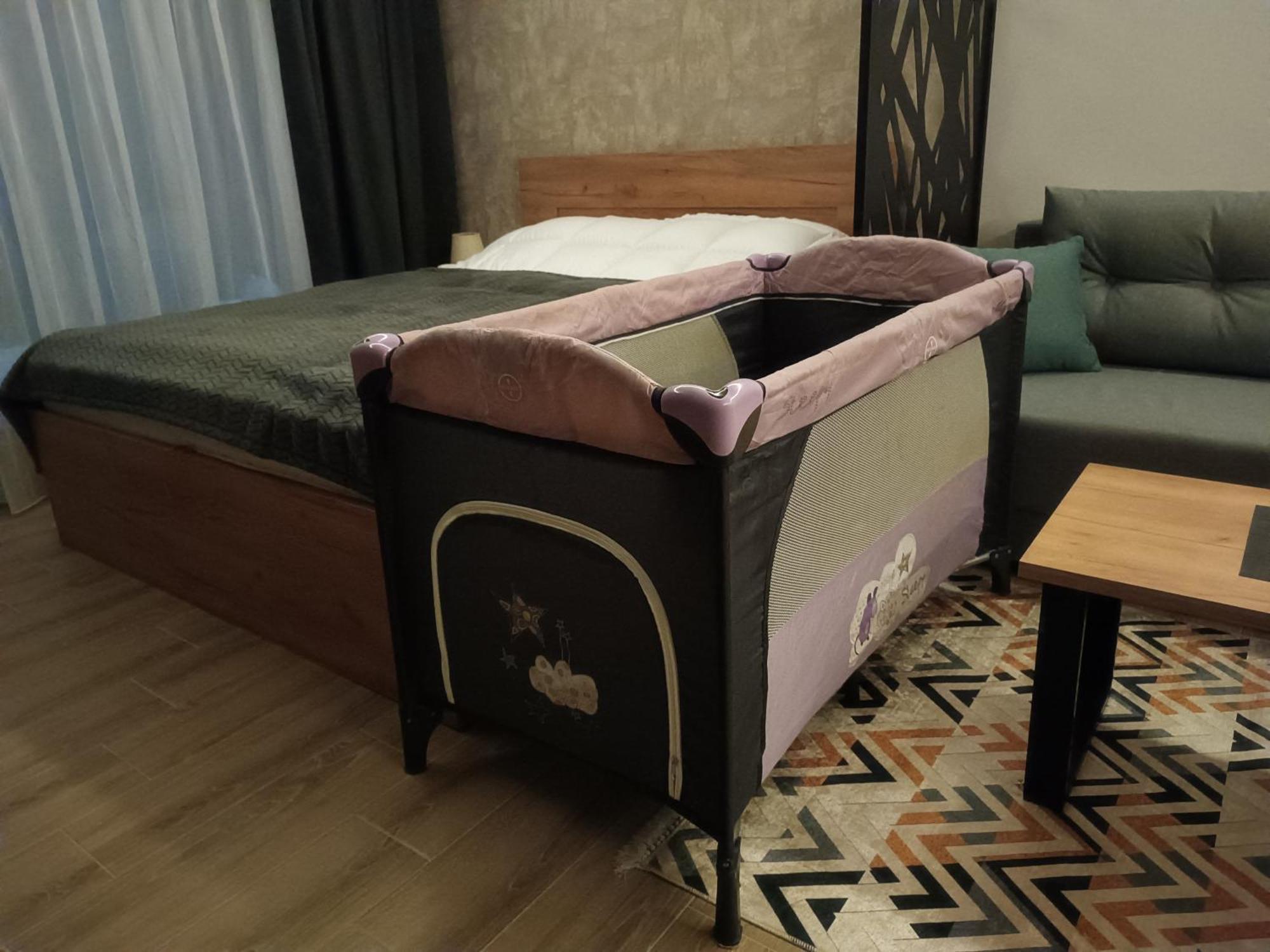 Xl Apartments, Hill,